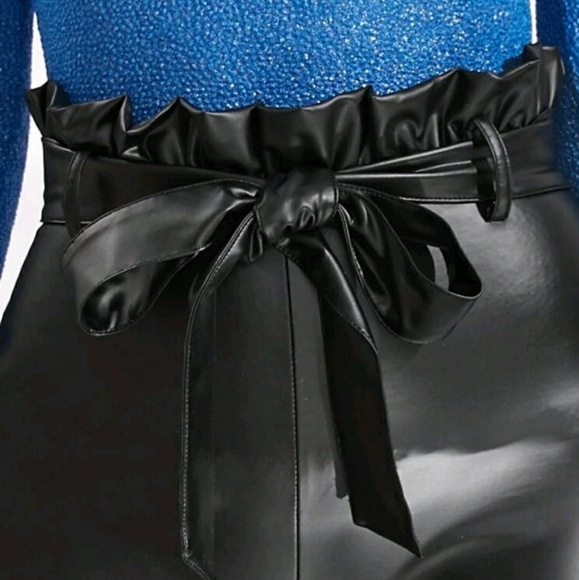 Vegan paper bag waist pants - Picture 4 of 4